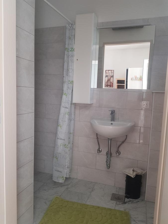 Hamo Apartments & Soba Lumbarda Ngoại thất bức ảnh