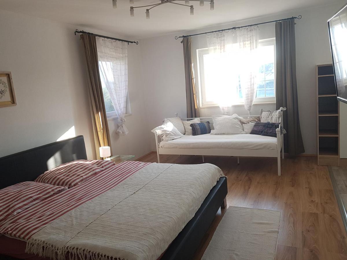 Hamo Apartments & Soba Lumbarda Ngoại thất bức ảnh